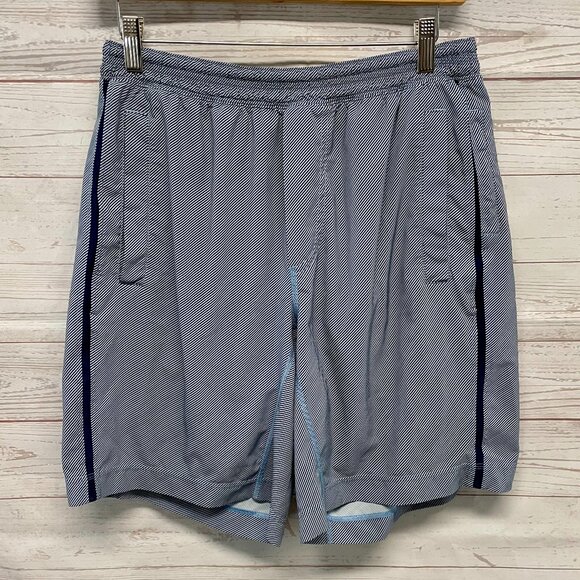 Lululemon Pacebreaker Shorts lined 9" - Picture 1 of 7